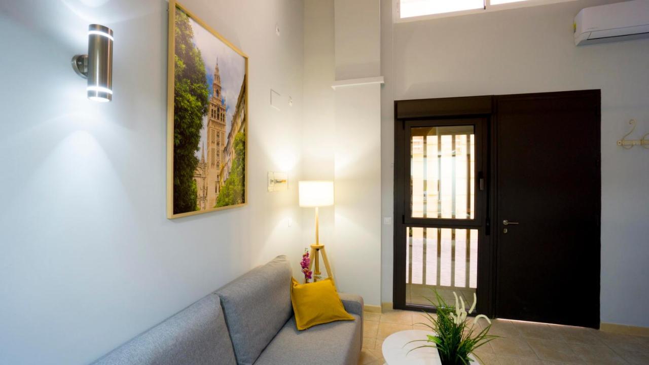 Rentalsevilla Escuelas Pias Ngoại thất bức ảnh